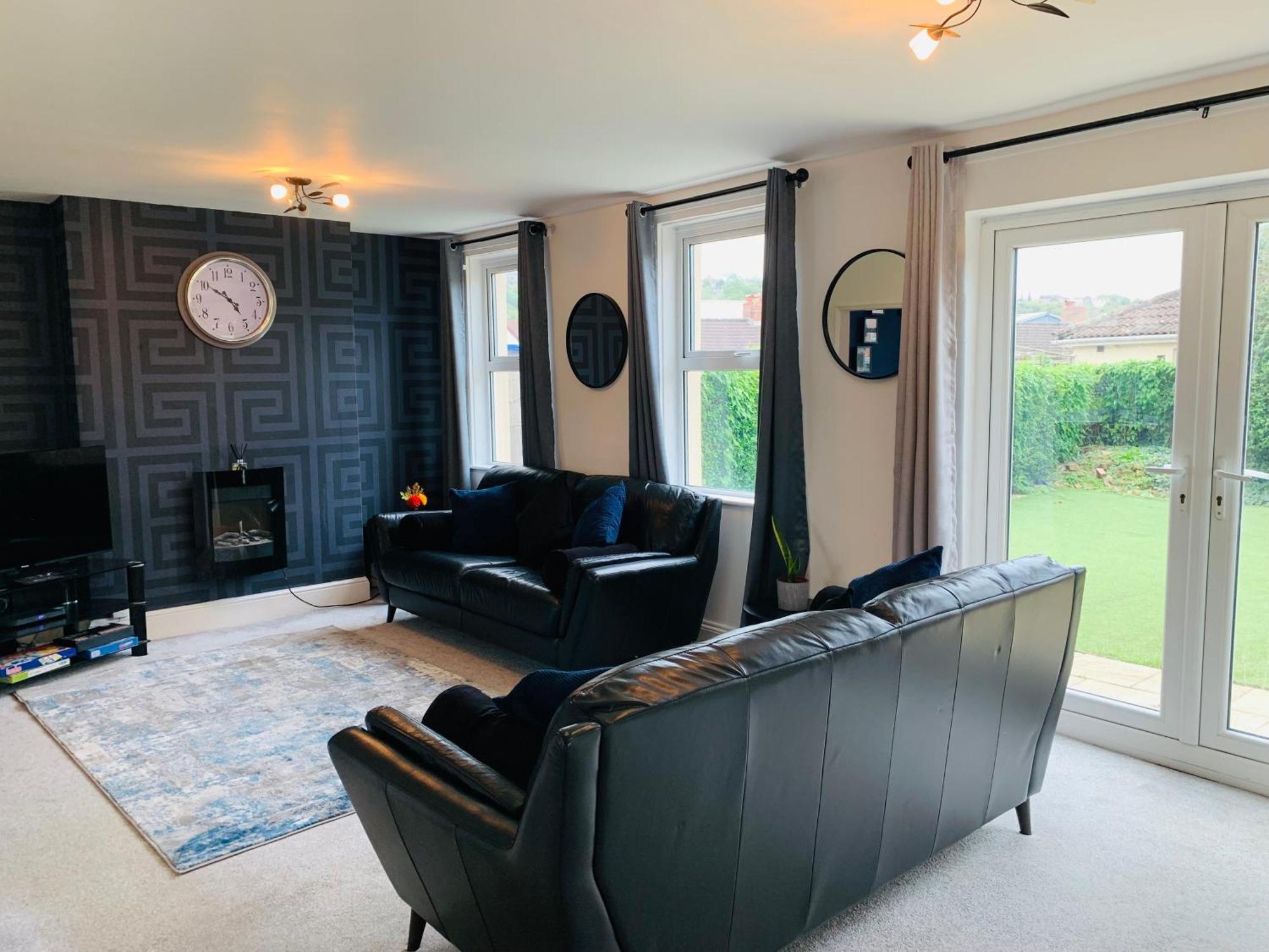 Chic 5 Bedroom House With Private Parking & Garden Bristol Exterior foto